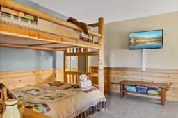 Bearadise Log Cabin - 694 Villa Grove