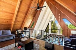 Casa Huntsted A-Frame Cabin near Snow Valley