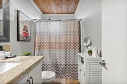 Guest FAV Luxury Sun Chalet w Hot Tub, BBQ