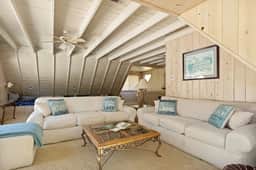 4BR Lakefront Vibes Getaway | Dock, Spa & Games