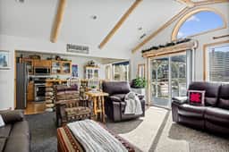 Lakefront Estate, Access to Private Dock on Boulder Bay