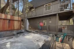 Mountainside Modern at Bear MTN w/ Hot Tub, Arcade