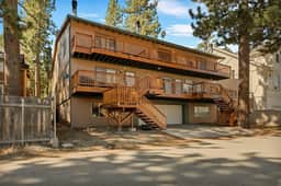 Mtn-View Condo Near Snow Summit w/ Fireplace & Deck