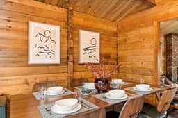 Shadow Wood Lodge, w Hot Tub near Ski Slopes