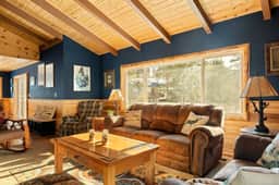 Slope Vista Secluded Escape & Mountain Views