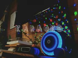 We love dogs! Ice Cold A/C - Hot Tub - Karaoke