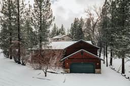 NAMU CABIN • Modern Chic Design • Spa & Gameroom