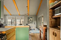 Romero House + Moonridge 2BR Ski Oasis + Prime Location