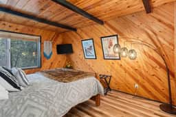 A Frame Slope Chalet |Mountain Views and Hot Tub