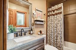 Alpine Crest, BBQ & Fully Fenced Pet Friendly