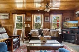 Boulder Bay Getaway | Mountain View Deck & BBQ