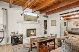Cowboy Cabin w Lake View, EV Charger, Near Village