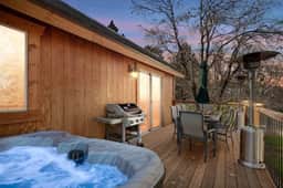 Oak Tree Lodge | Hot Tub, Fire Pit, Game Room