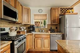 Moonridge Retreat | Snow Summit Views & Game Room
