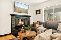 Moonridge Overlook | Family 3BR Retreat, Hot Tub