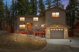 Mill Creek Lodge, Hot Tub, Game Room, Firepit