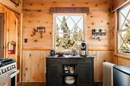 Whispering Pines Nook | BBQ and Deck