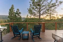 Pine & Paw | Hot Tub, Sauna, Games, Views, Piano