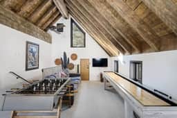 Dream Catcher | Modern Rustic, Hot Tub & EV