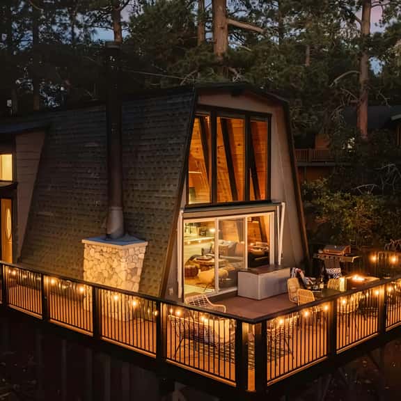 Cozy A-Frame vibes w. Lake & Ski views, AC - Image 1