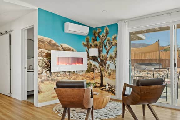 Bighorn Oasis Retreat: Hot Tub, Foosball & Firepit
