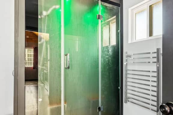 Calipe Lux Cottage| Steam Sauna, BBQ & Hot Tub