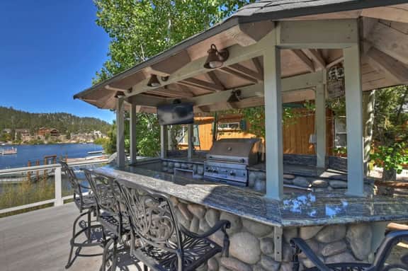 Lakefront Estate, Access to Private Dock on Boulder Bay