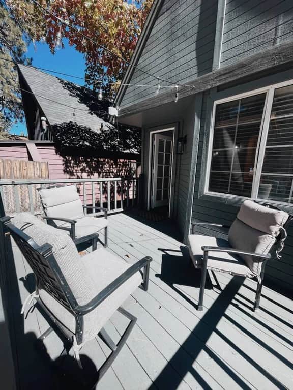 Maple Reserve, 2BR Cabin near Lake & Ski Trails