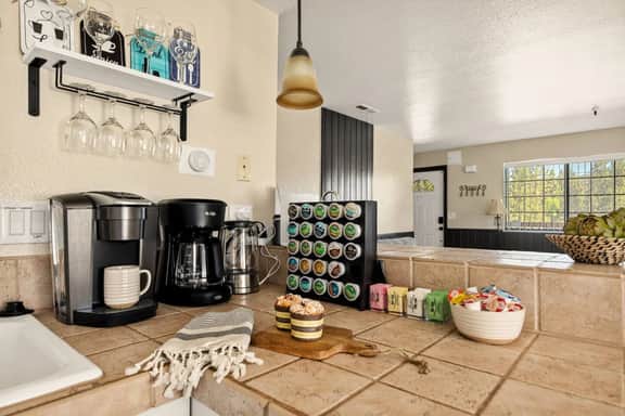 Mtn-View Condo Near Snow Summit w/ Fireplace & Deck