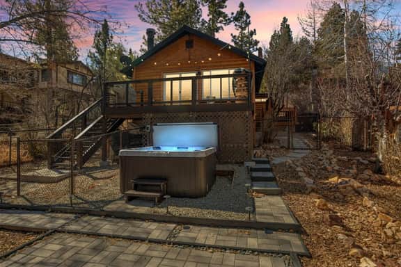 Serenity Nook | Hot Tub - Views of Big Bear Lake - Backyard Dream