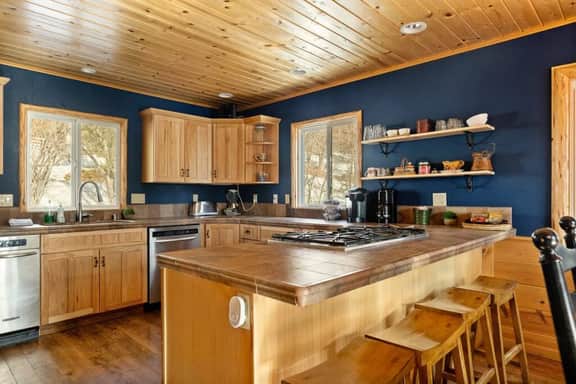 Slope Vista Secluded Escape & Mountain Views