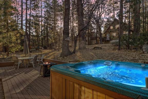 Great Escape | Games & Fire Pit