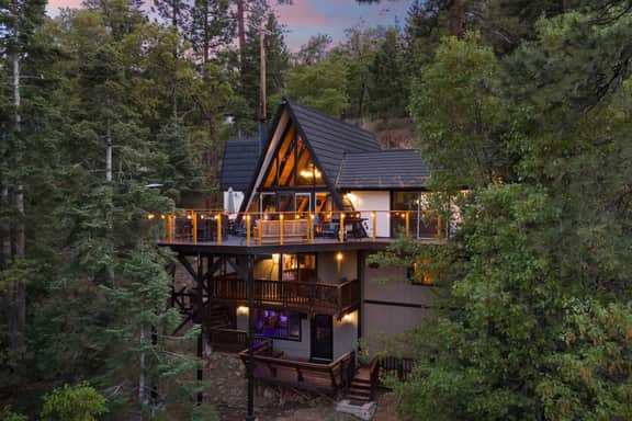 A Frame Slope Chalet |Mountain Views and Hot Tub - Image 2