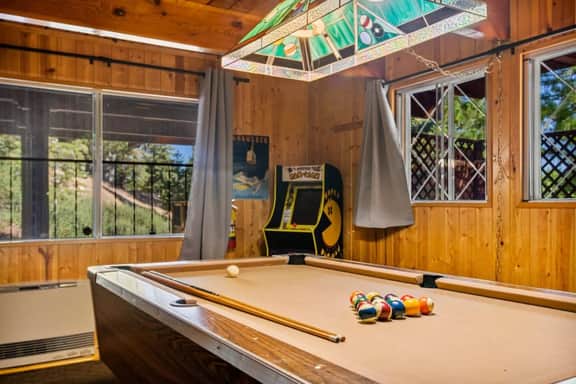 3BR Alpen Haus | Sauna, Hot Tub, Game Room & BBQ