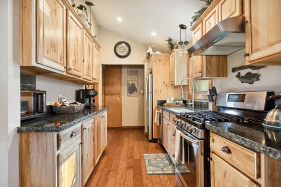 Alpine Crest, BBQ & Fully Fenced Pet Friendly