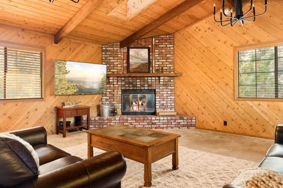 Majestic Mountain Oasis & Hot Tub