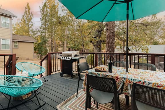 The Reel Deal, Luxury Family Cabin by Alpine Slide