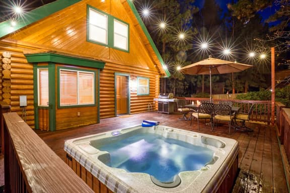 Bear Kub Kabin Block 2 Slopes, SPA & Game Room