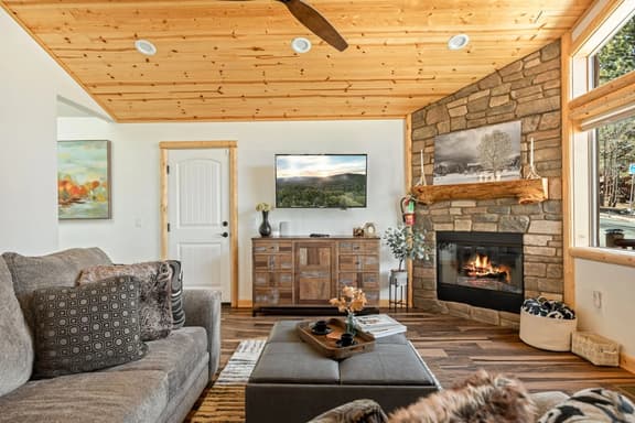 Oak Tree Lodge | Hot Tub, Fire Pit, Game Room