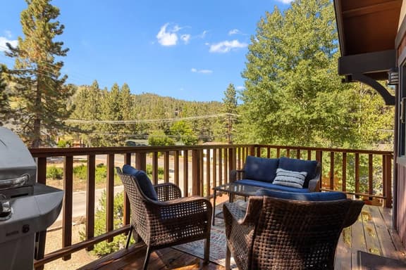 Double Black Diamond | A/C, Fireplace & Hot Tub
