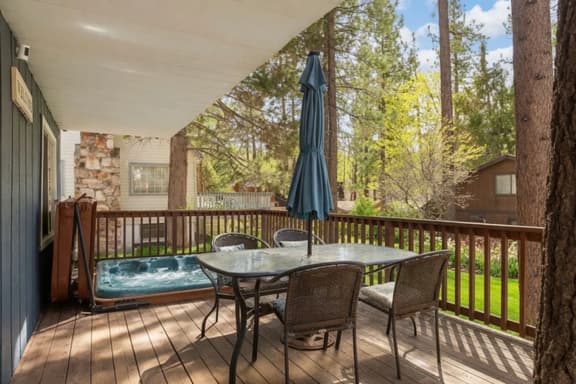 Grizzly Mountain Lodge | Hot Tub, AC, Golf Course